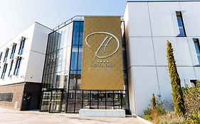 Hotel Dali Val D'Europe, Tapestry Collection By Hilton